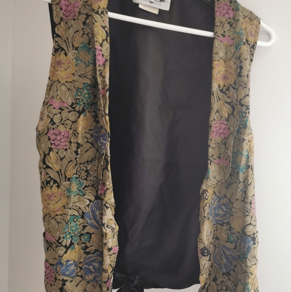 Vintage - Picture 1 of 4